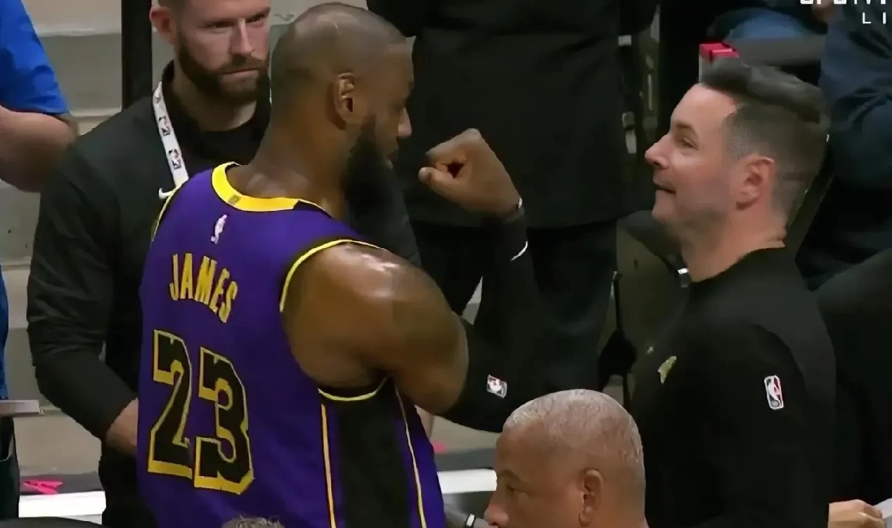 九游体育APP官方下载 库里焦点对战，浓眉哥与50激战湖人分钟，险胜胜负难料！