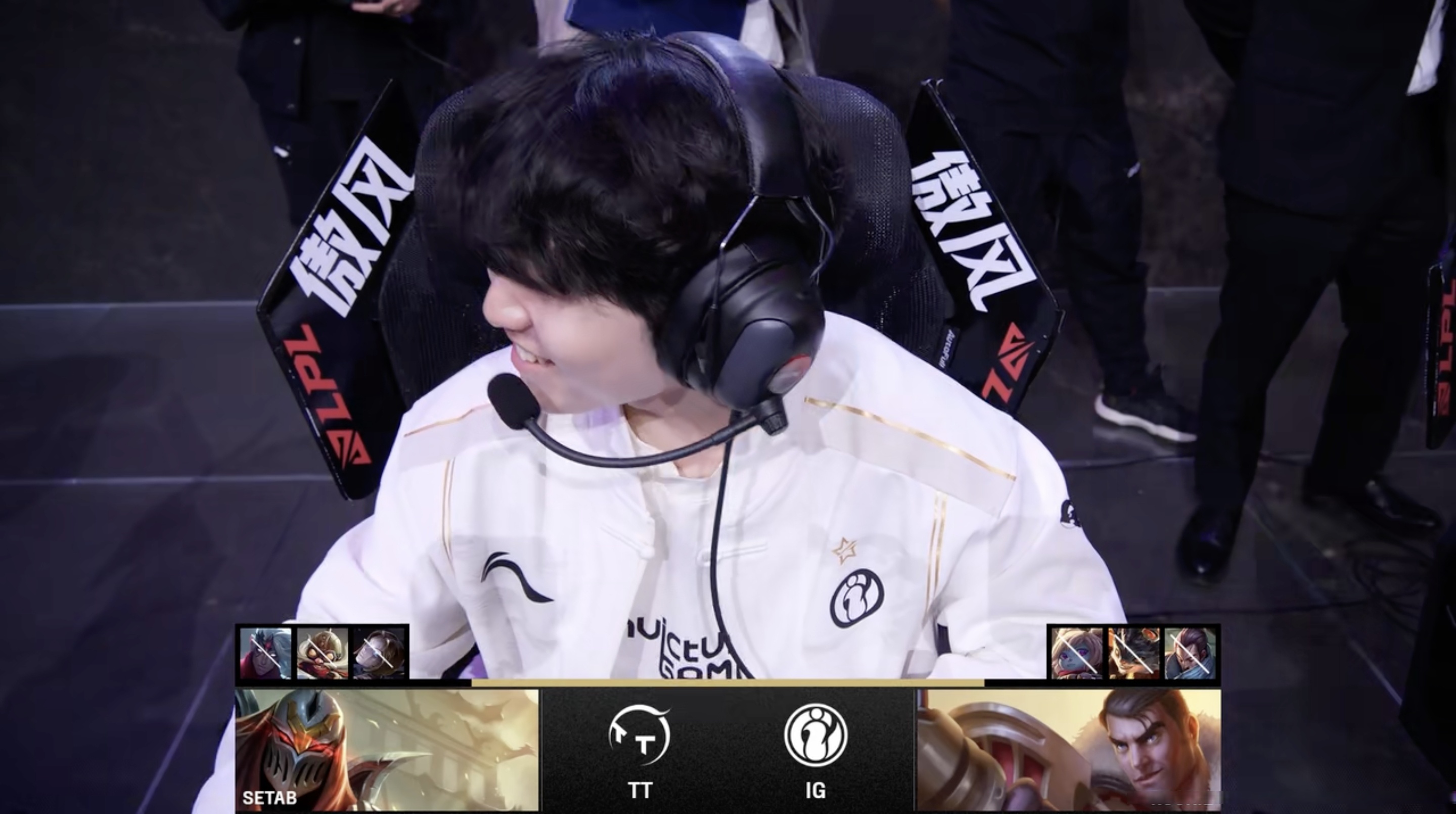 JackeyLove赛事官方发布连败新规，FPX争议不断！的简单介绍