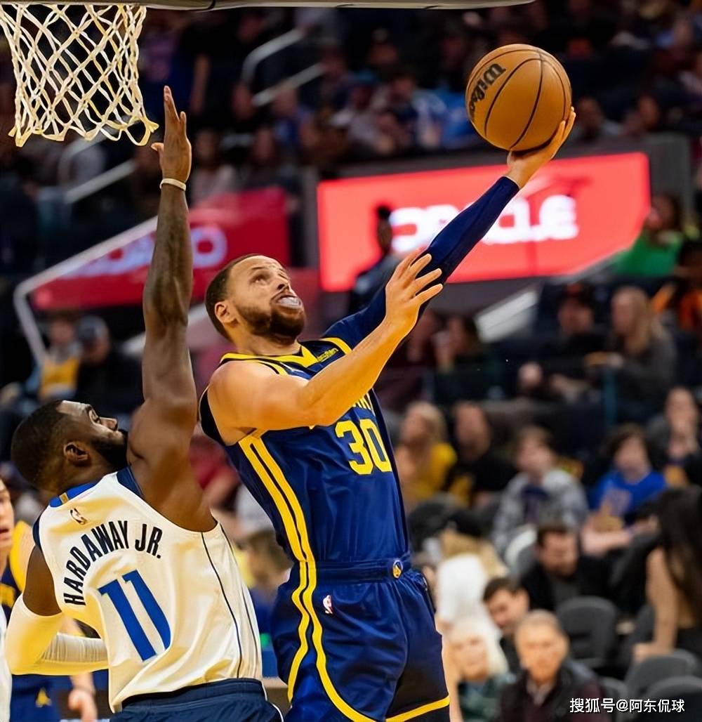  库里赛事官方发布高光表现新规，RNG争议不断！