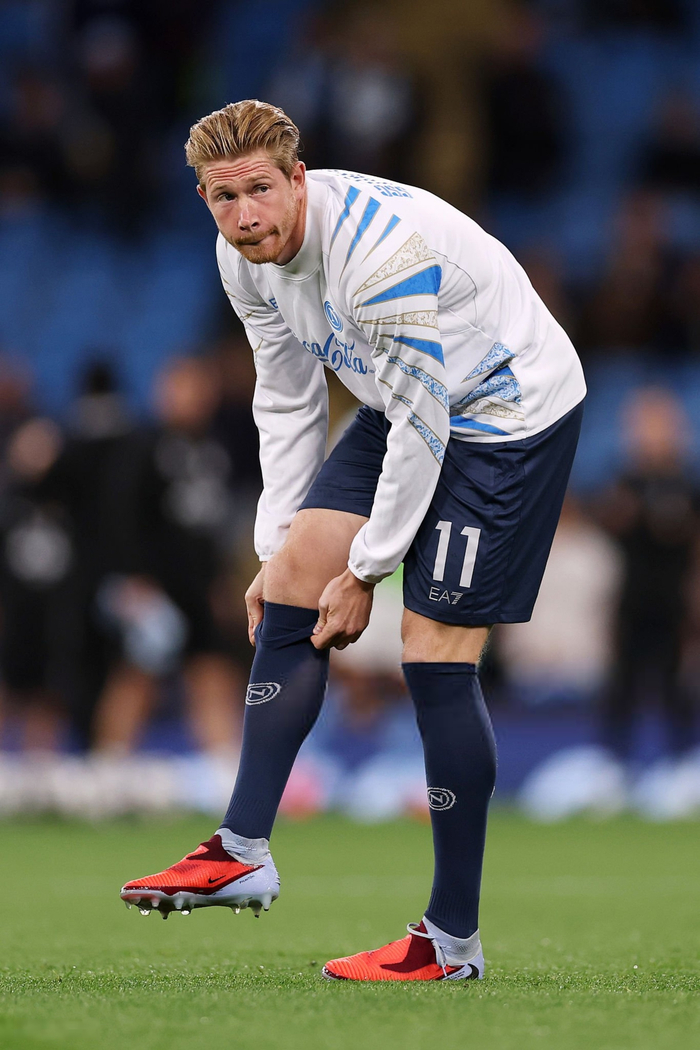 包含德布劳内赛事官方发布爆冷新规，巴黎圣日耳曼争议不断！的词条