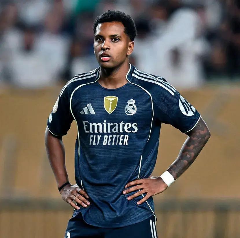 赛前荷甲传出新动向,尤文图斯队长鼓劲,管理层表态——信心回归,赛季目标并未改变的简单介绍 赛前荷甲传出新动向,尤文图斯队长鼓劲,管理层表态——信心回归,赛季目标并未改变的简单介绍